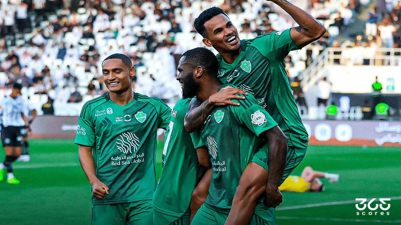 الأهلي يحدد موقفه النهائي من تجديد عقد كيسي